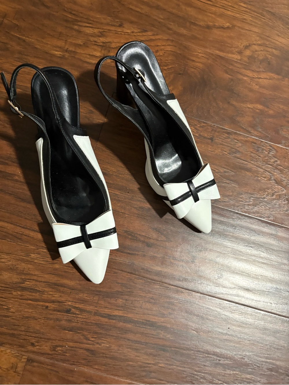 Elegant White and Black Bow Slingback Heels - Women Size 9